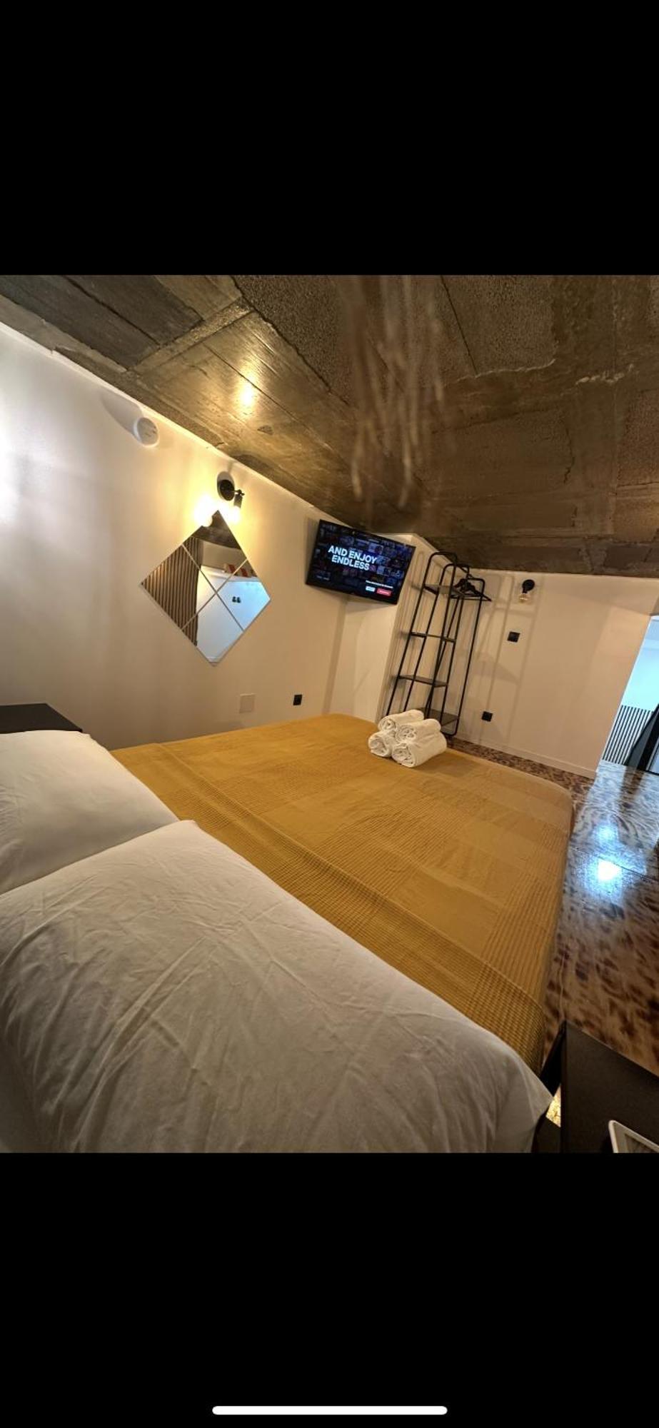 Apart Con Terraza En Florida E2 L'Hospitalet de Llobregat Eksteriør billede