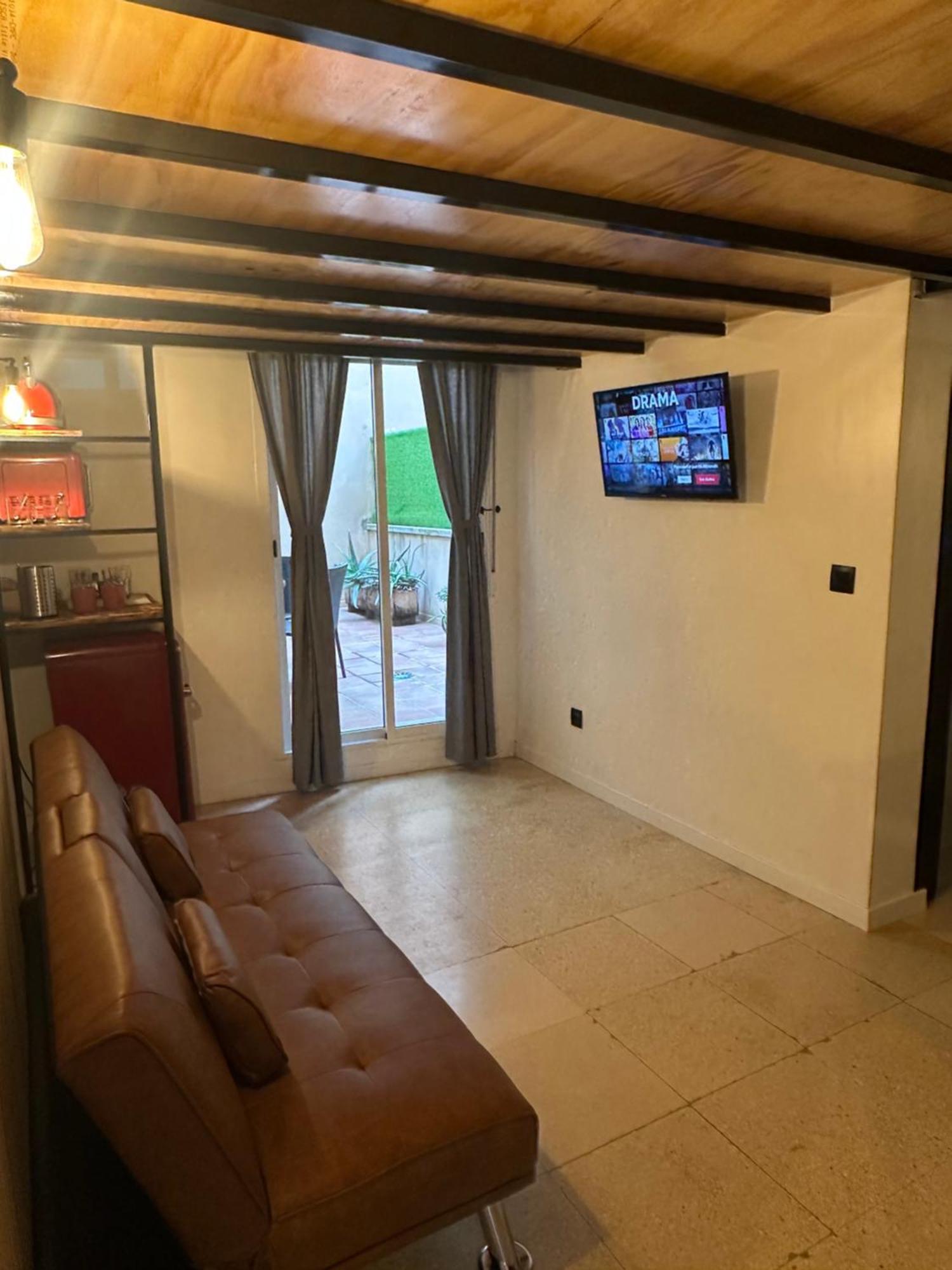 Apart Con Terraza En Florida E2 L'Hospitalet de Llobregat Eksteriør billede